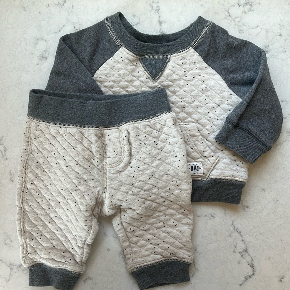 Baby Gap matching sweatshirt and jogger set